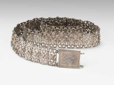 Appraisal: A Chinese Silver Belt Unmarked silver belt with flower and