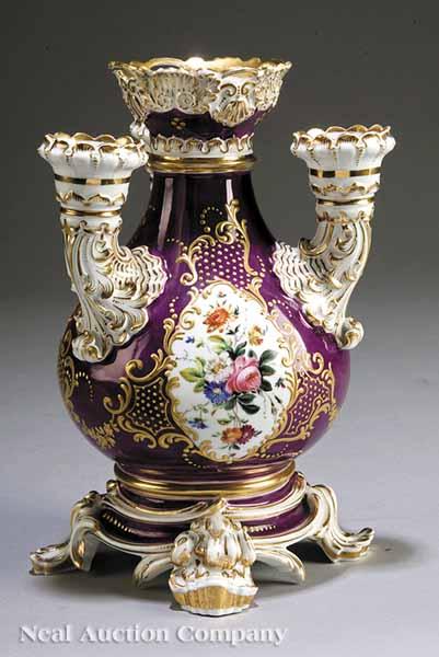 Appraisal: A Fine Jacob Petit Paris Porcelain Bulb Vase c violet