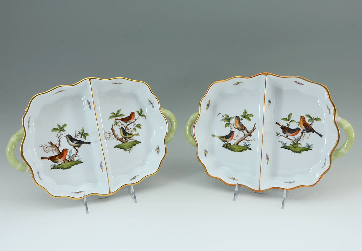 Appraisal: PAIR HEREND ROTHSCHILD BIRD SECTION HOR D'OEUVRES Pair of section