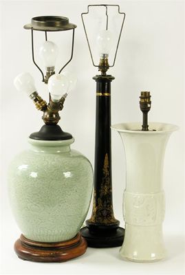 Appraisal: A Chinese Celadon type table lamp on turned wood base