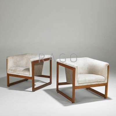 Appraisal: STYLE OF MILO BAUGHMAN Pair of lounge chairs USA s