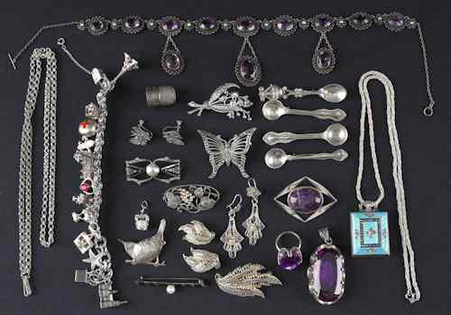 Appraisal: Large group of silver and sterling silver jewelry to include