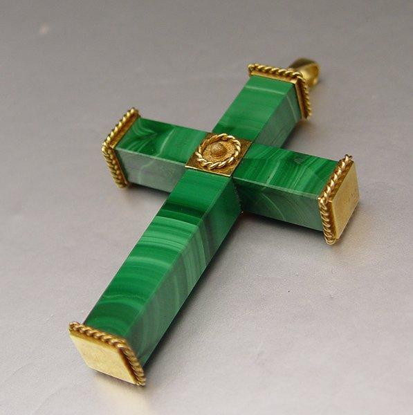 Appraisal: K MALACHITE CROSS PENDANT K yellow gold malachite cross pendant