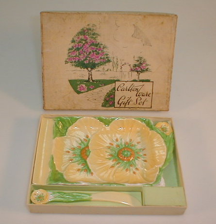 Appraisal: A Carlton ware boxed gift set being a sunflower butter