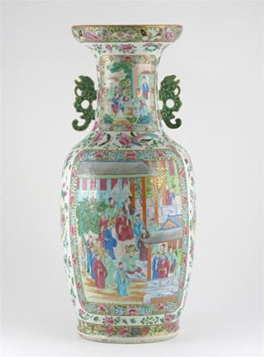 Appraisal: A large Chinese Canton famille rose vase decorated with panels