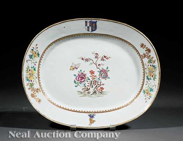 Appraisal: A Chinese Export Porcelain Crested Platter th c decorated in