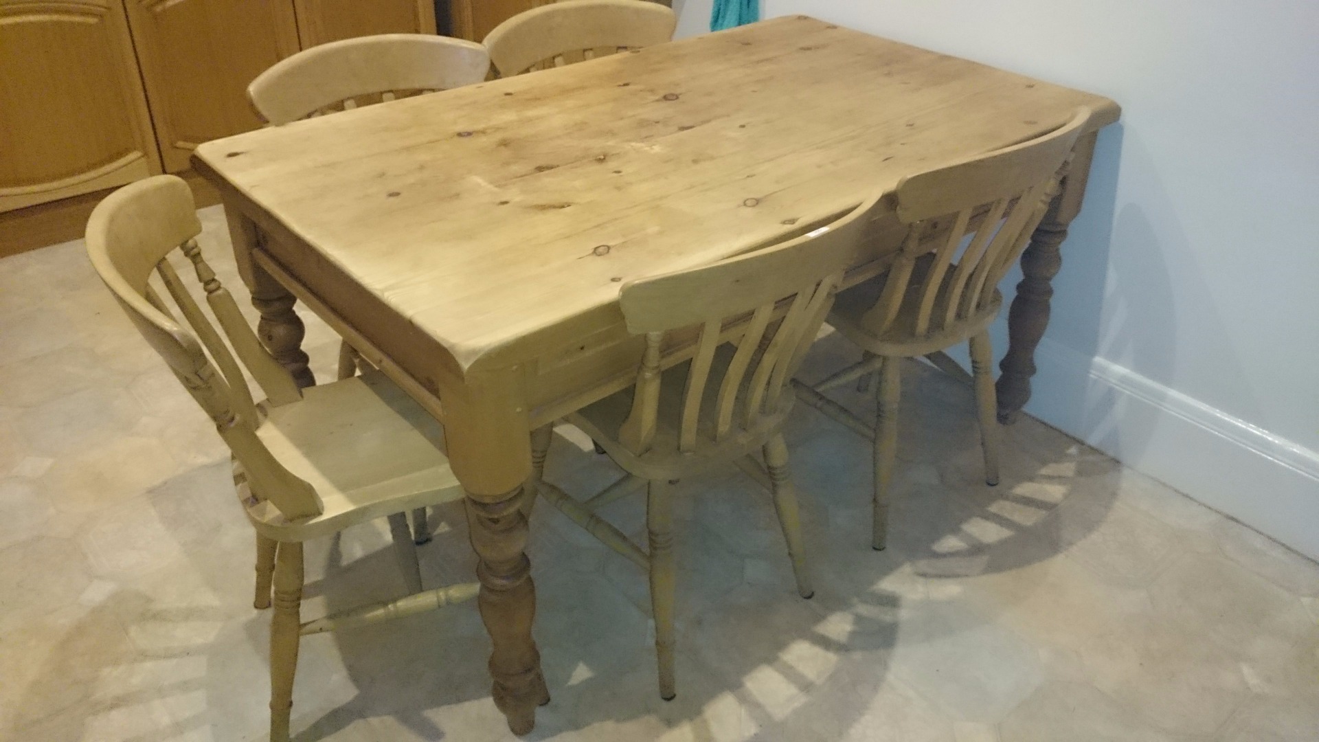 Appraisal: A pine kitchen table with turned legs cm x cm