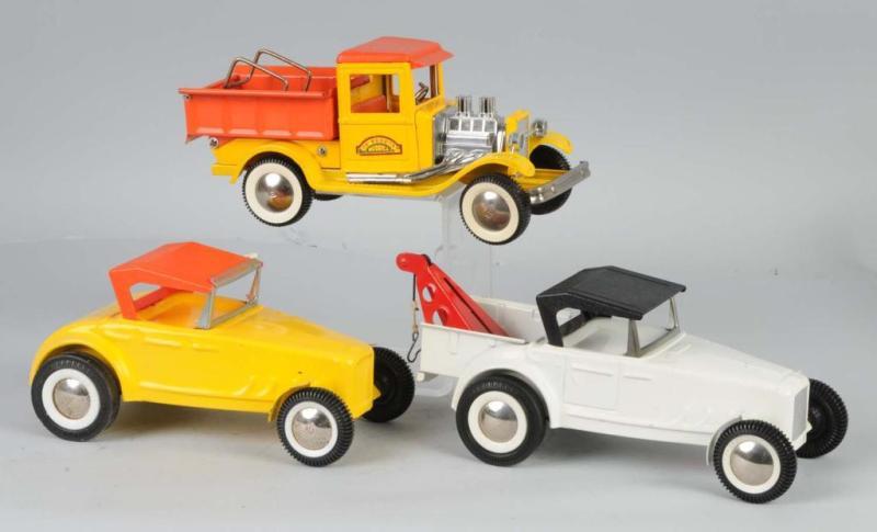 Appraisal: Lot of Pressed Steel Buddy L Vehicle Toys Description American