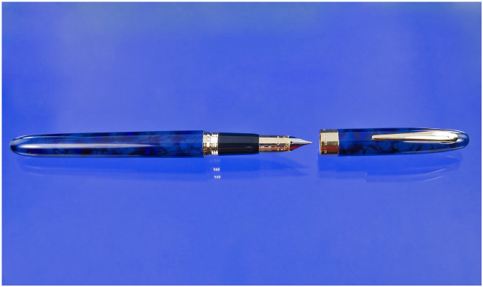 Appraisal: Sheaffer A Sheaffer Crest blue spider web unusual colour Mint