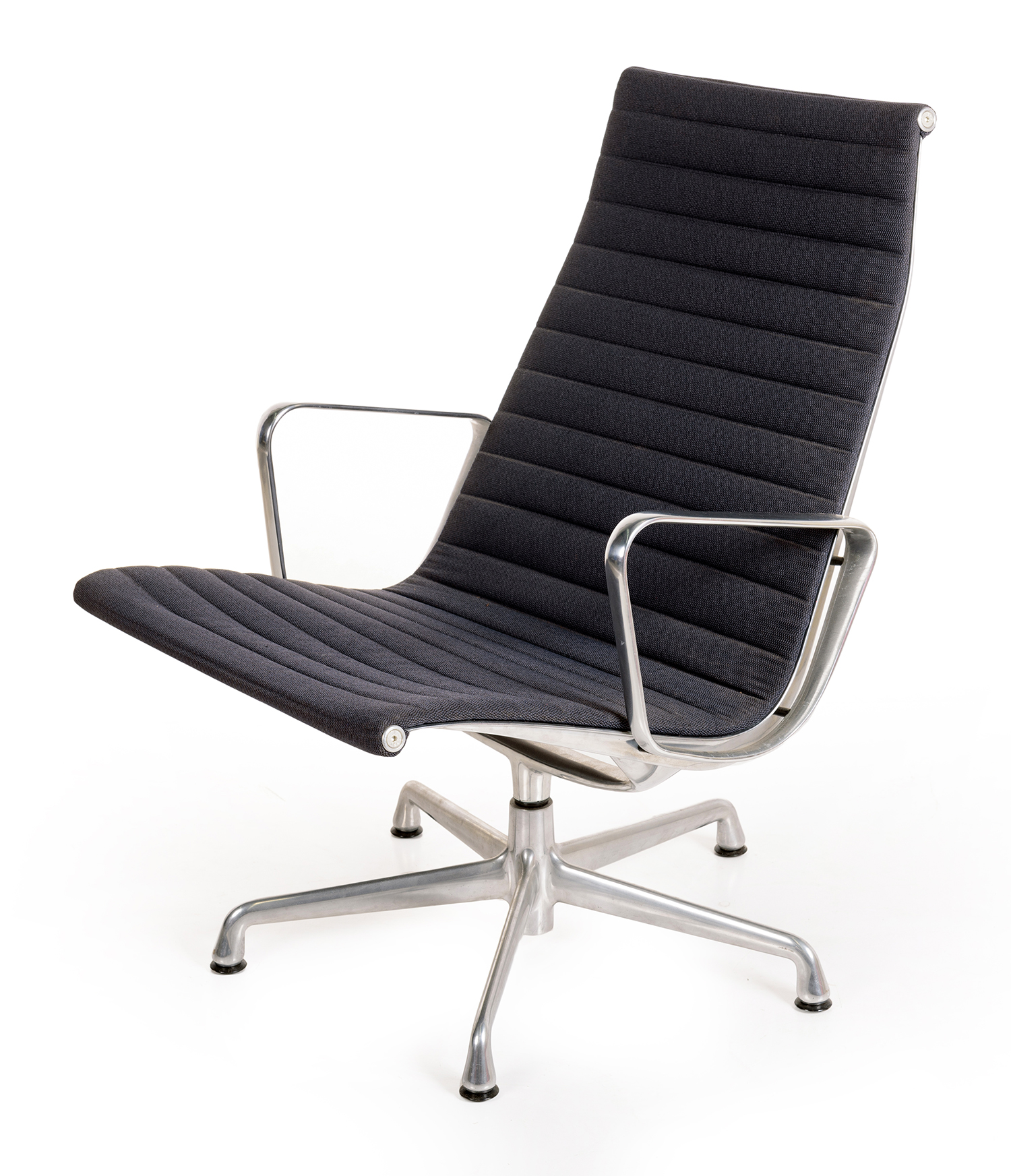 Appraisal: CHARLES RAY EAMES GROUP CHAIR FOR HERMAN MILLER Fabric on