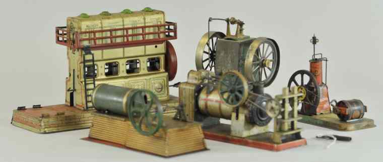 Appraisal: LOT OF TIN TOYS All from the former Klaus Grutzka