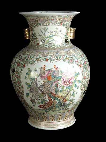 Appraisal: A large Chinese 'famille rose' floor vase height in