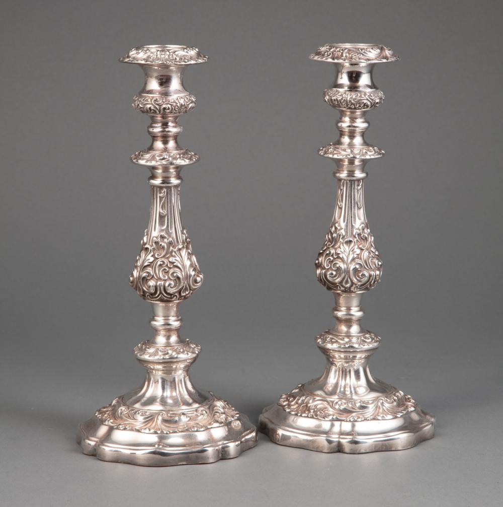 Appraisal: ELLIS-BARKER SILVERPLATE CANDLESTICKSPair of Regency-Style Silverplate Candlesticks Ellis-Barker Birmingham scallop