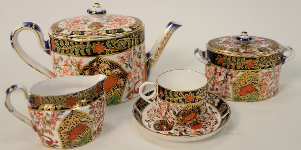 Appraisal: Thirty-three Piece Royal Crown Derby Tea Set Imari pattern th