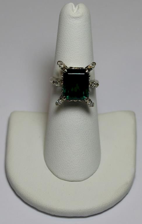 Appraisal: JEWELRY kt Gold Emerald and Diamond Ring kt white gold