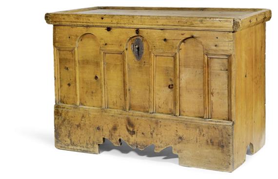 Appraisal: A CHEST Baroque Grisons th c Swiss stone pine Front