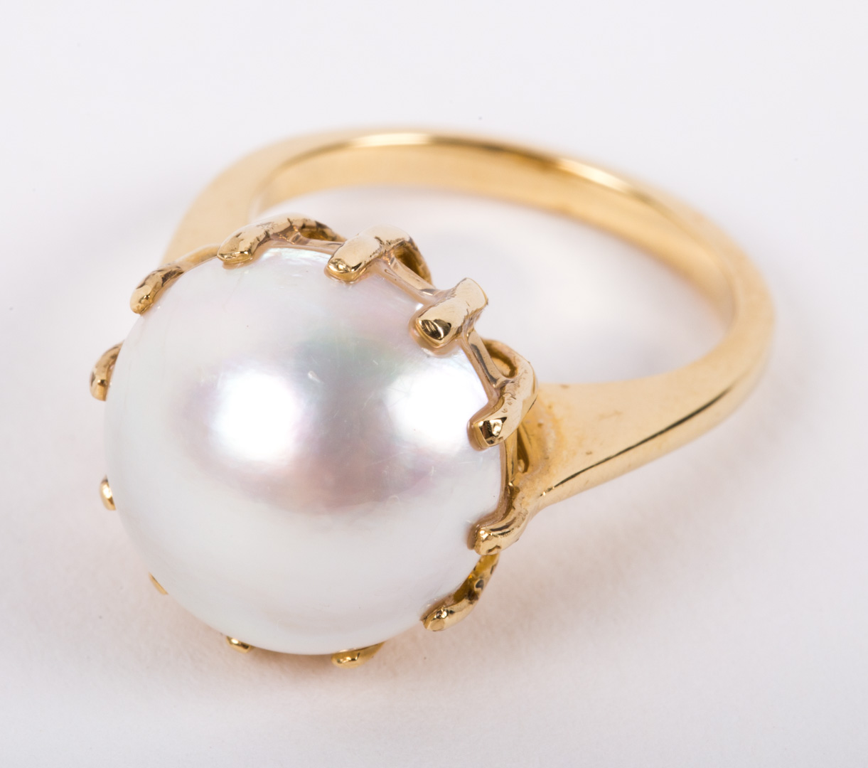 Appraisal: A Mabe Pearl Ring k yellow gold mounting