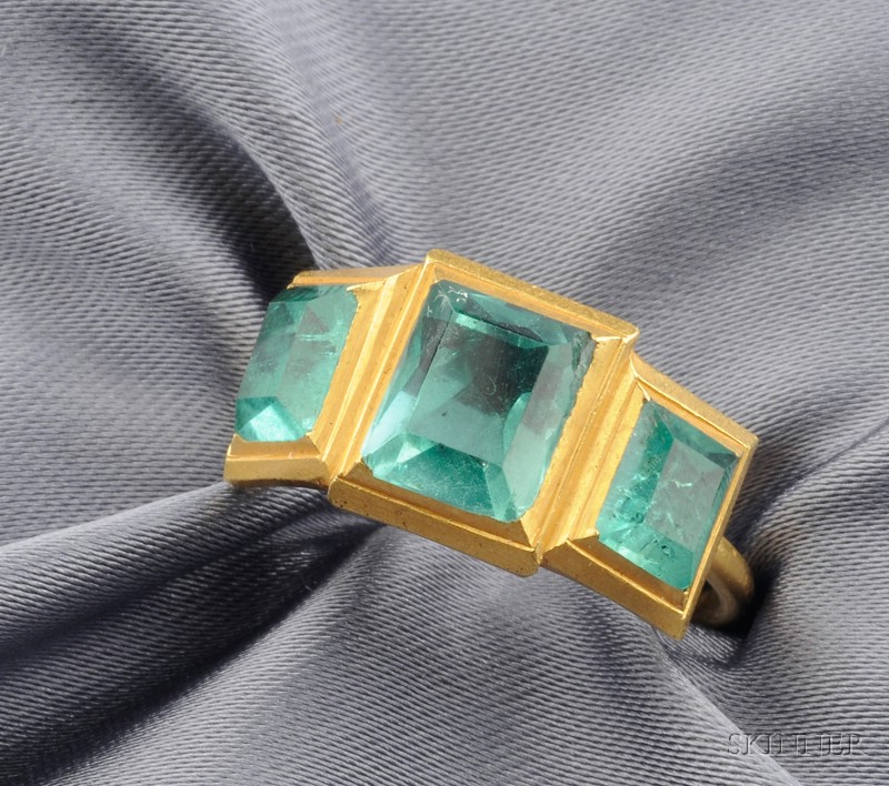 Appraisal: kt Gold and Emerald Three-stone Ring Recovered from the Anchor