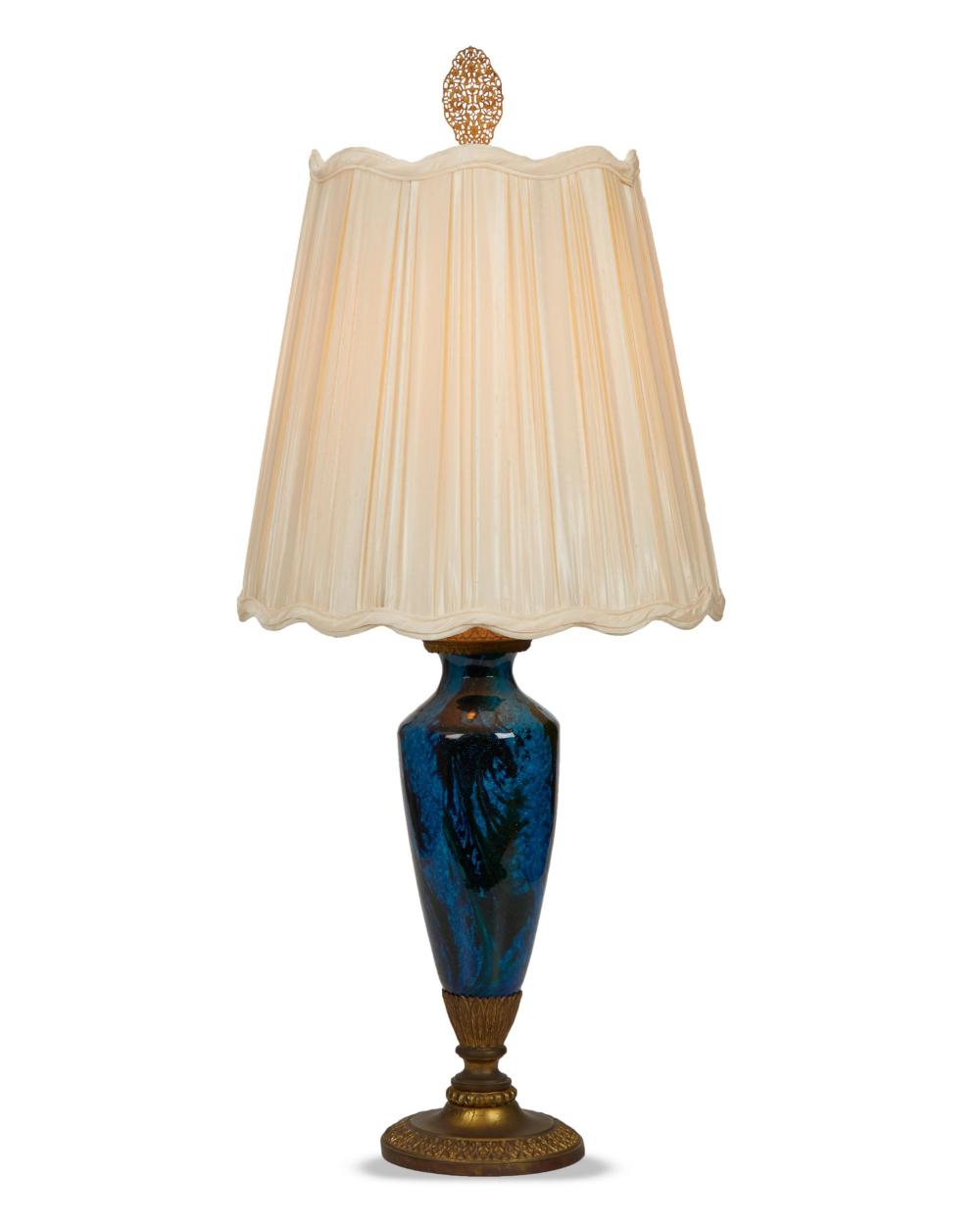 Appraisal: A Steuben-style art glass table lamp Circa s Unsigned Possibly