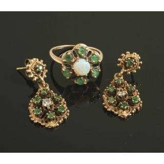 Appraisal: Emerald Diamond k Ring Earrings gm k gold ring containing