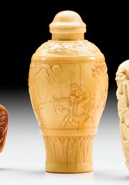 Appraisal: Large and unusual Chinese elephant ivory snuff bottle th century