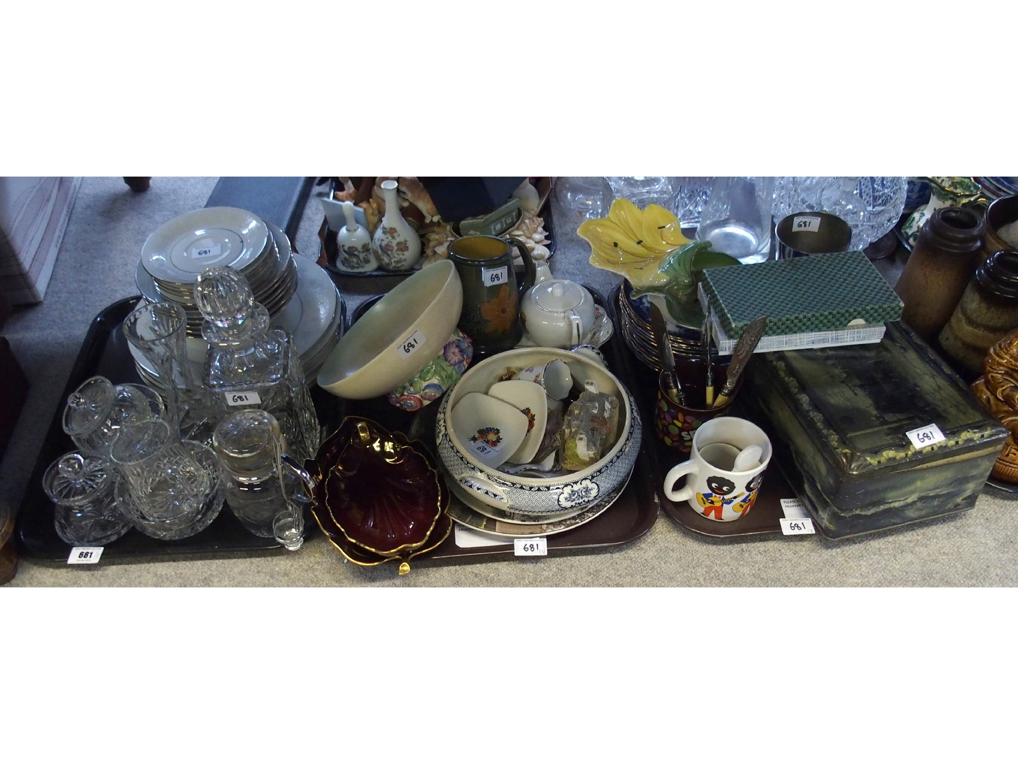 Appraisal: Assorted ceramics and glass including a Clarice Cliff dish Carlton