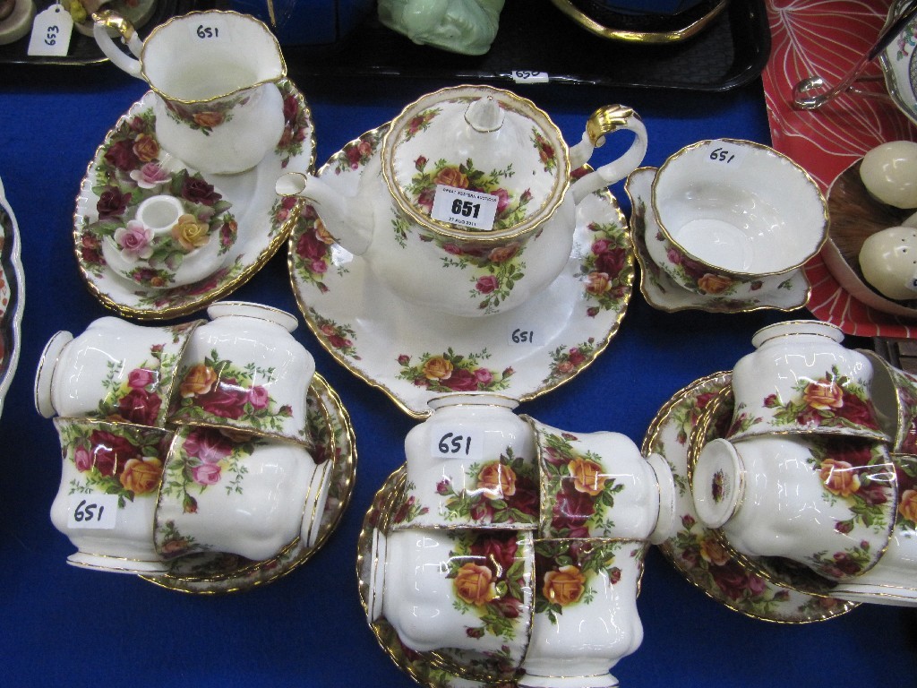 Appraisal: Royal Albert 'Old Country Roses' teaset comprising twelve cups saucers