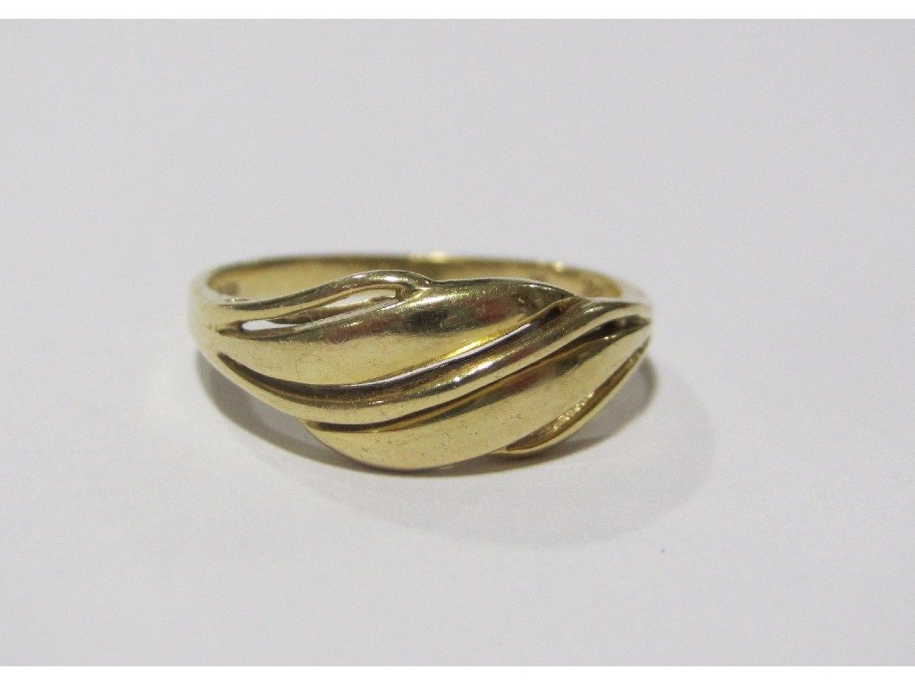 Appraisal: Mappin Webb ct gold dress ring