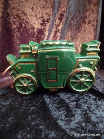 Appraisal: Green Stagecoach TV Console Light Planter 's Vintage TV planter