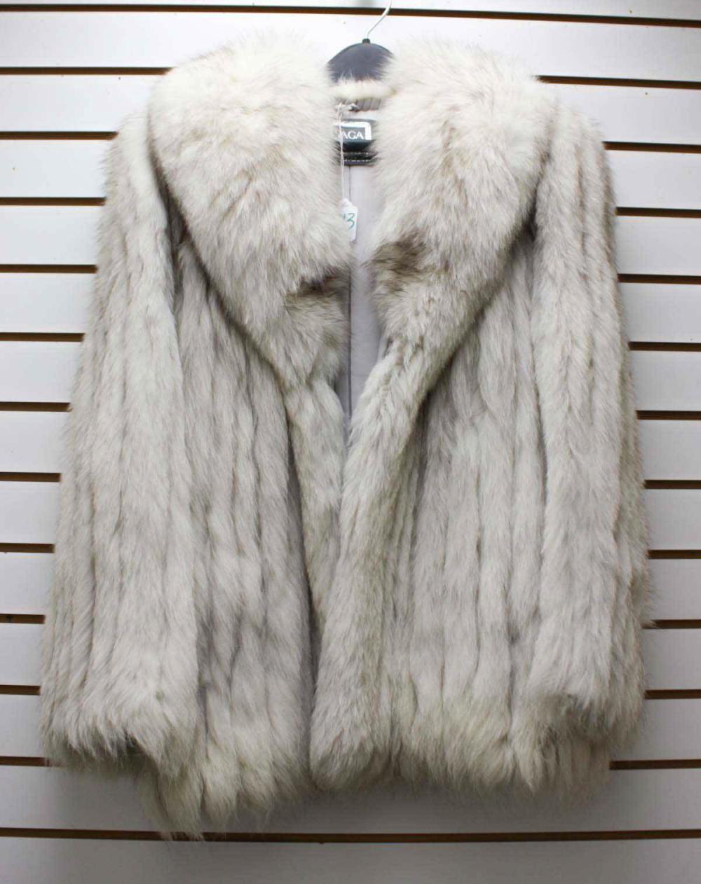 Appraisal: LADY'S FOX FUR COAT having two exterior and one interior