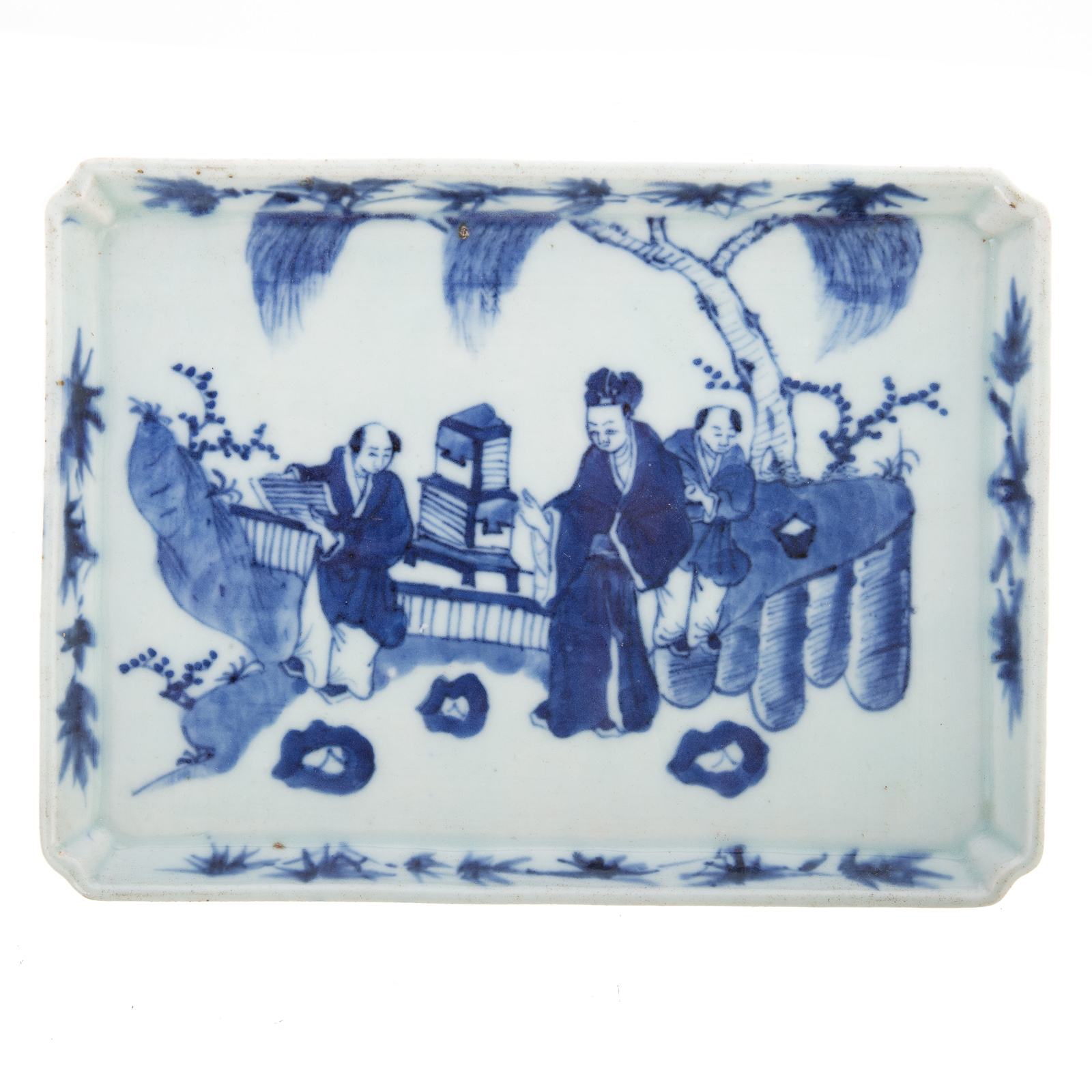 Appraisal: CHINESE BLUE WHITE SMALL PORCELAIN TRAY Yongzheng Era - small