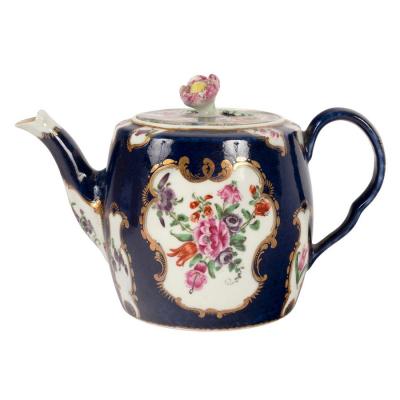 Appraisal: A Worcester blue scale ground barrel-shaped teapot circa painted flowers