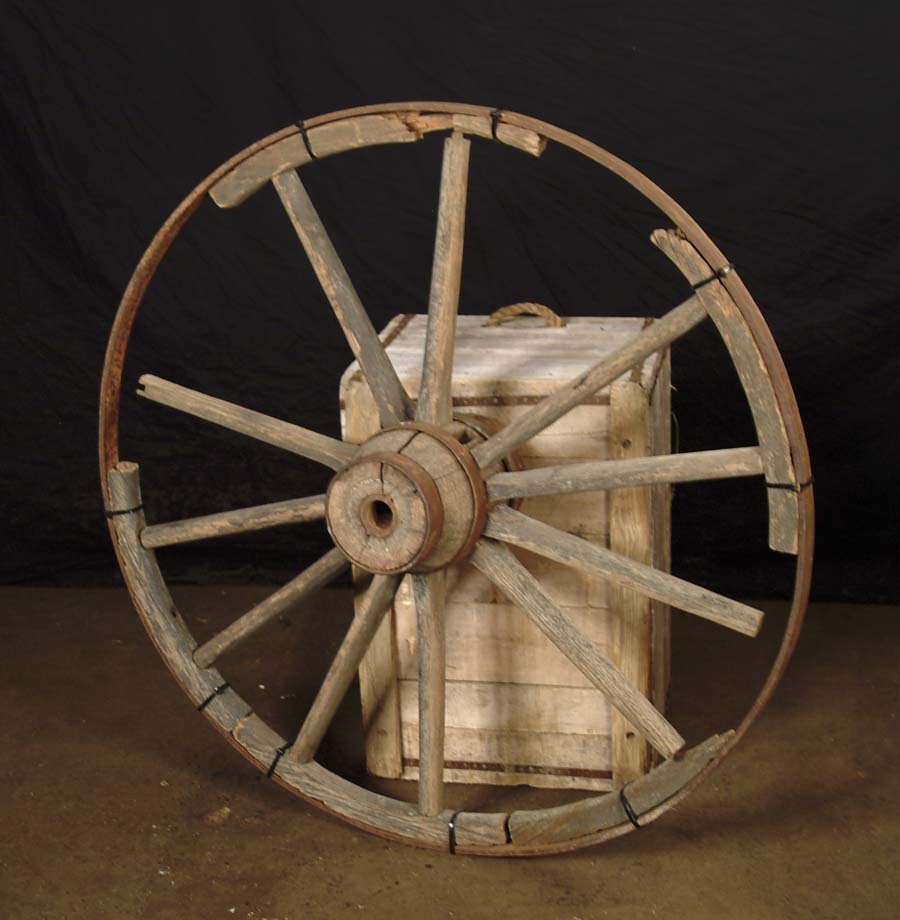 Appraisal: CIVIL WAR ARTILLERY WHEEL From the Bo DuBose Collection in