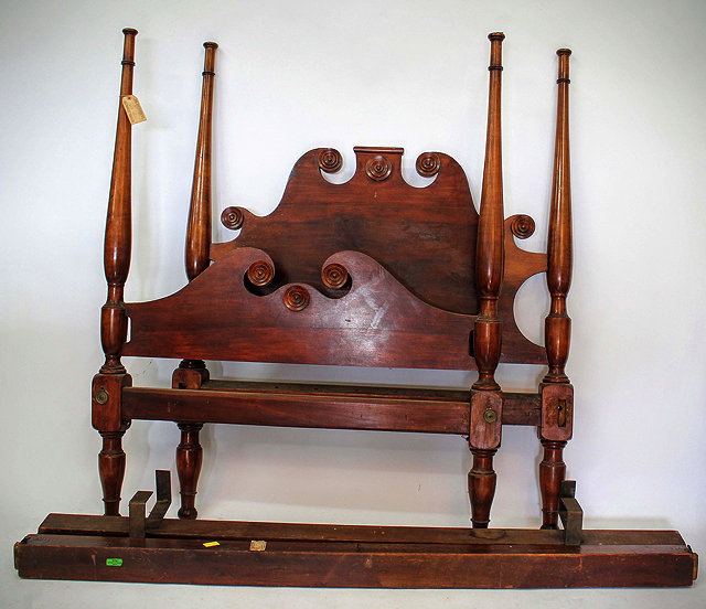 Appraisal: A VICTORIAN MAHOGANY BED with scrolling ends cm wide