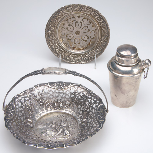 Appraisal: Three pieces of American or European silver Kirk butter dish