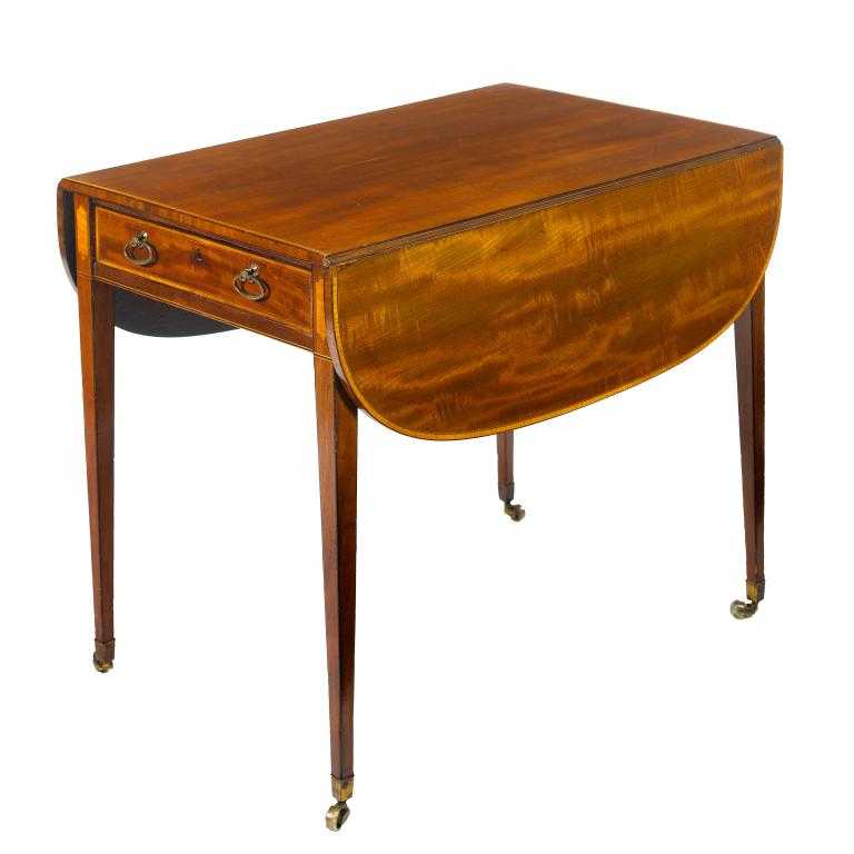 Appraisal: A VICTORIAN MAHOGANY PEMBROKE TABLE crossbanded in satinwood and line