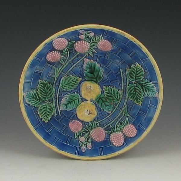 Appraisal: Majolica Etruscan Woven Plate marked Etruscan Majolica with GSH monogram