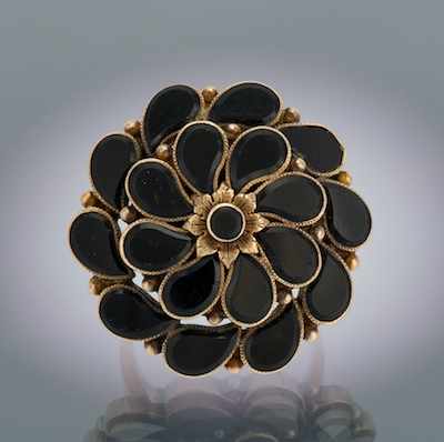 Appraisal: A Ladies' Onyx Flower Ring k yellow gold ring with