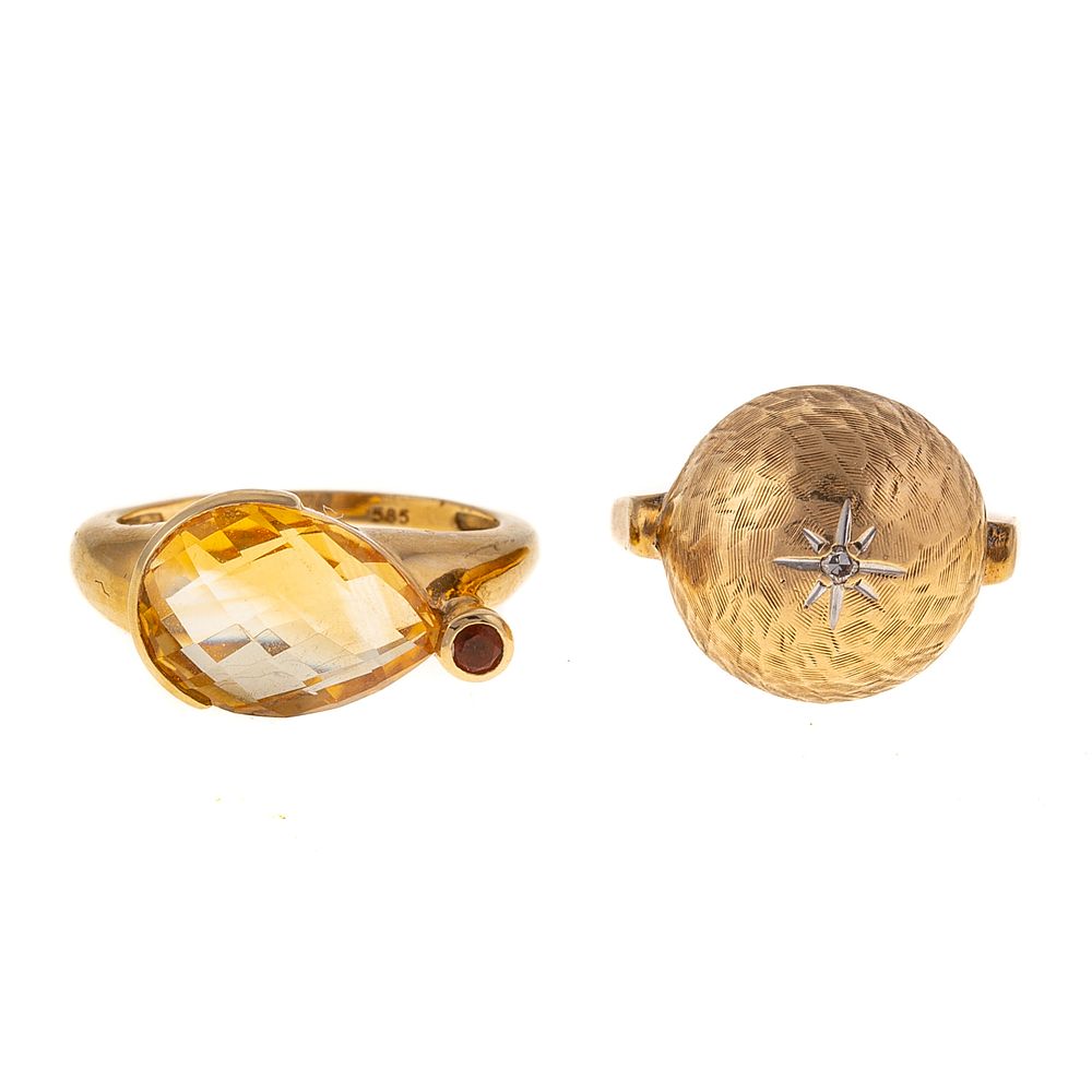 Appraisal: A K Citrine Ring K Vintage Bombe Ring K yellow