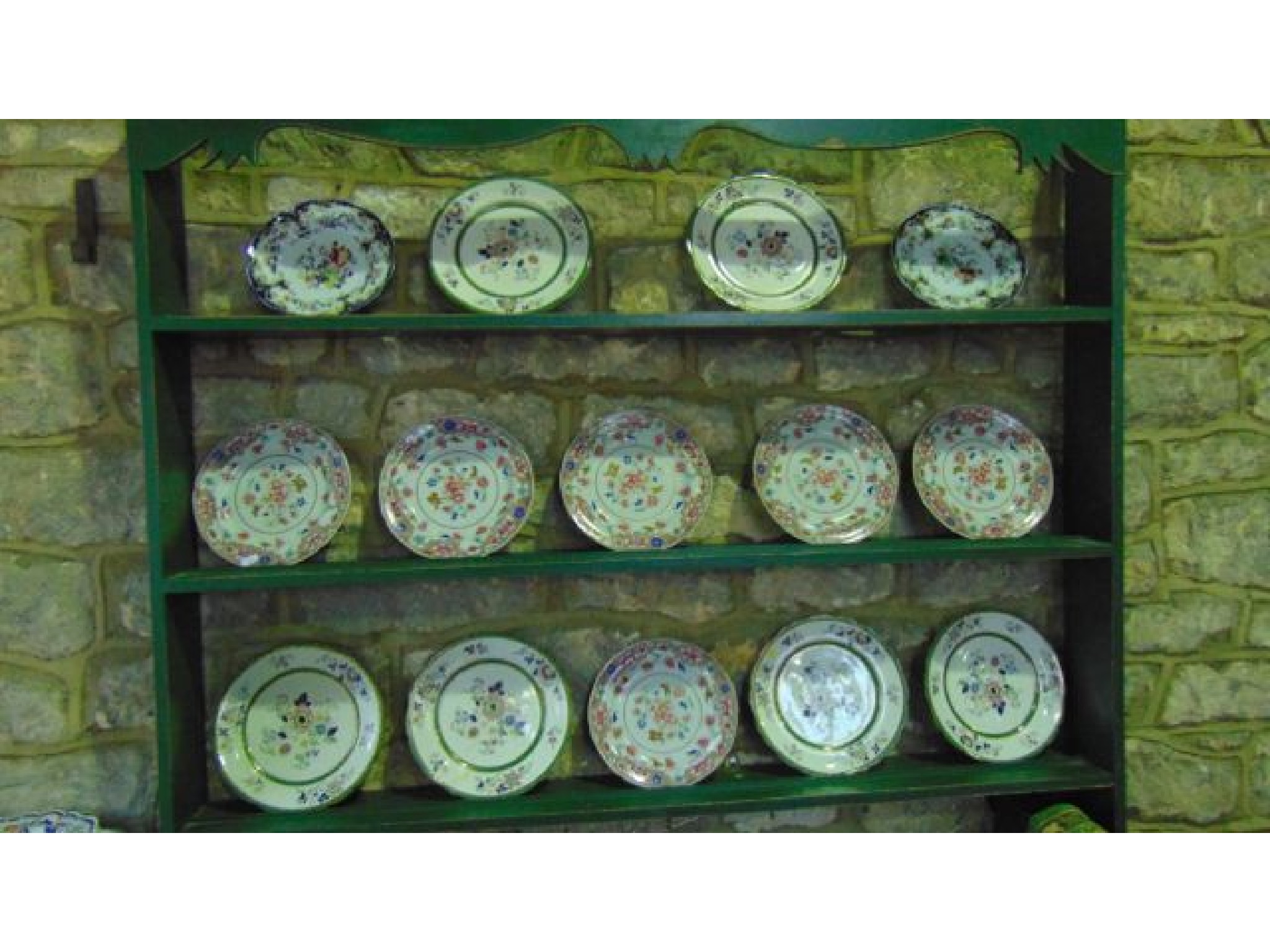 Appraisal: A set of six early th century Spode dessert plates