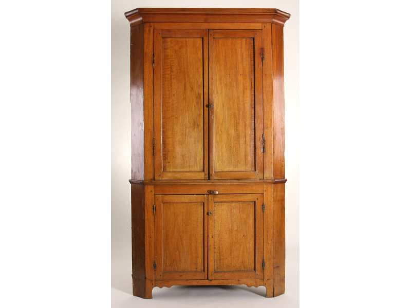 Appraisal: Southern Corner Cupboard Kentucky Early th c one piece form