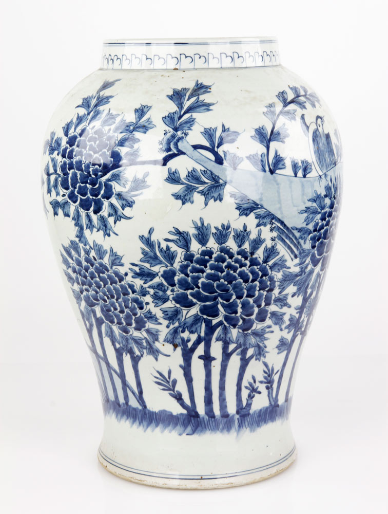 Appraisal: - Chinese Blue and White Jar Blue and white jar