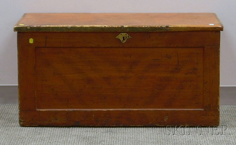 Appraisal: Red and Green Stained Pine Storage Chest ht lg in