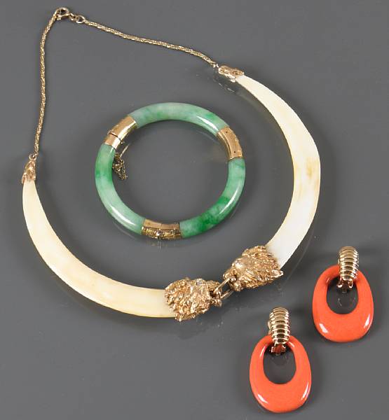 Appraisal: A collection of ivory and hard stone jewelry including three