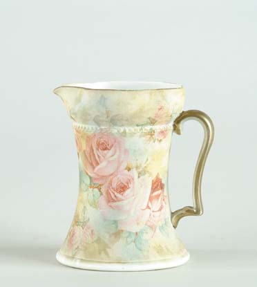 Appraisal: ROYAL BAYREUTH ROSE TAPESTRY CREAMER Beaded collar pinched spout and