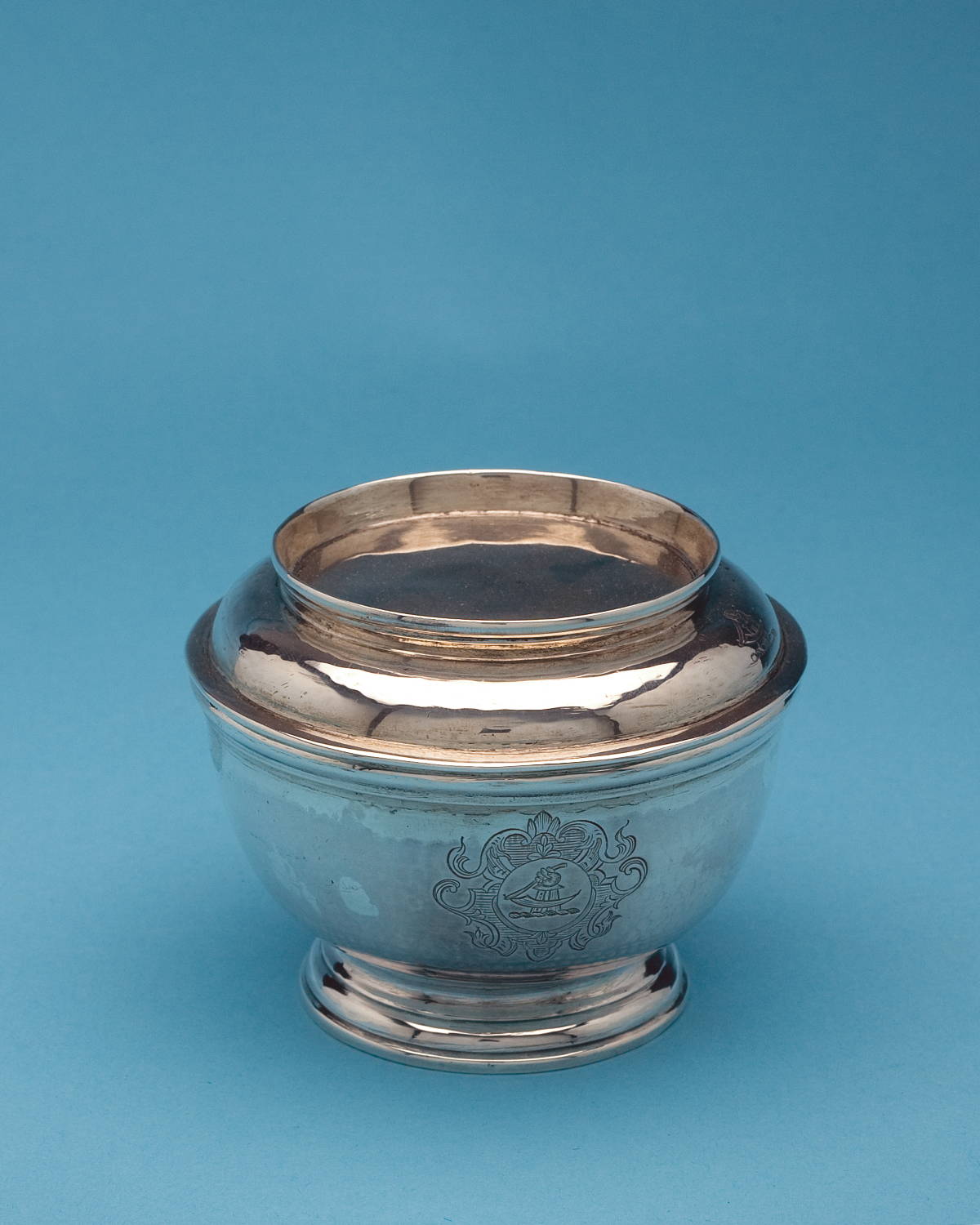 Appraisal: GEORGE II SILVER SUGAR BOWL AND COVER ELIZABETH GODFREY LONDON