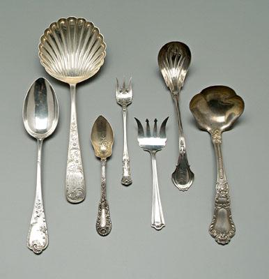 Appraisal: pieces assorted sterling flatware ladles pickle forks serving forks grapefruit