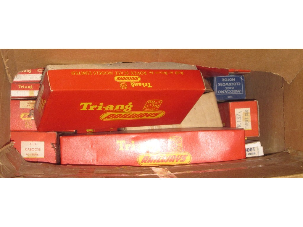 Appraisal: Box of Tri-ang toy train items