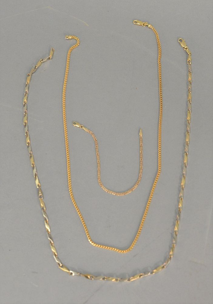 Appraisal: Three piece lot to include K gold necklaces one with