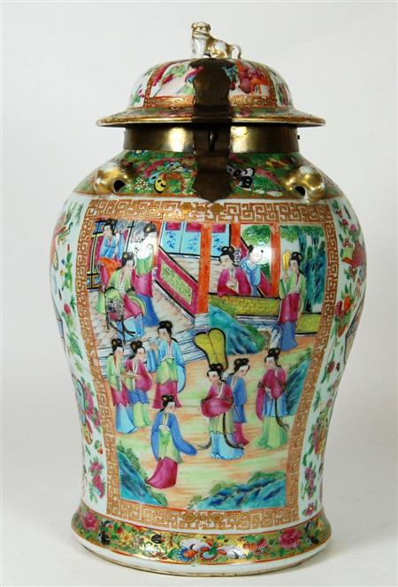 Appraisal: A large th century Chinese Canton famille rose jar and